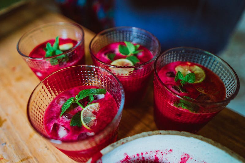 Craft lemonade with mint and lemon slices